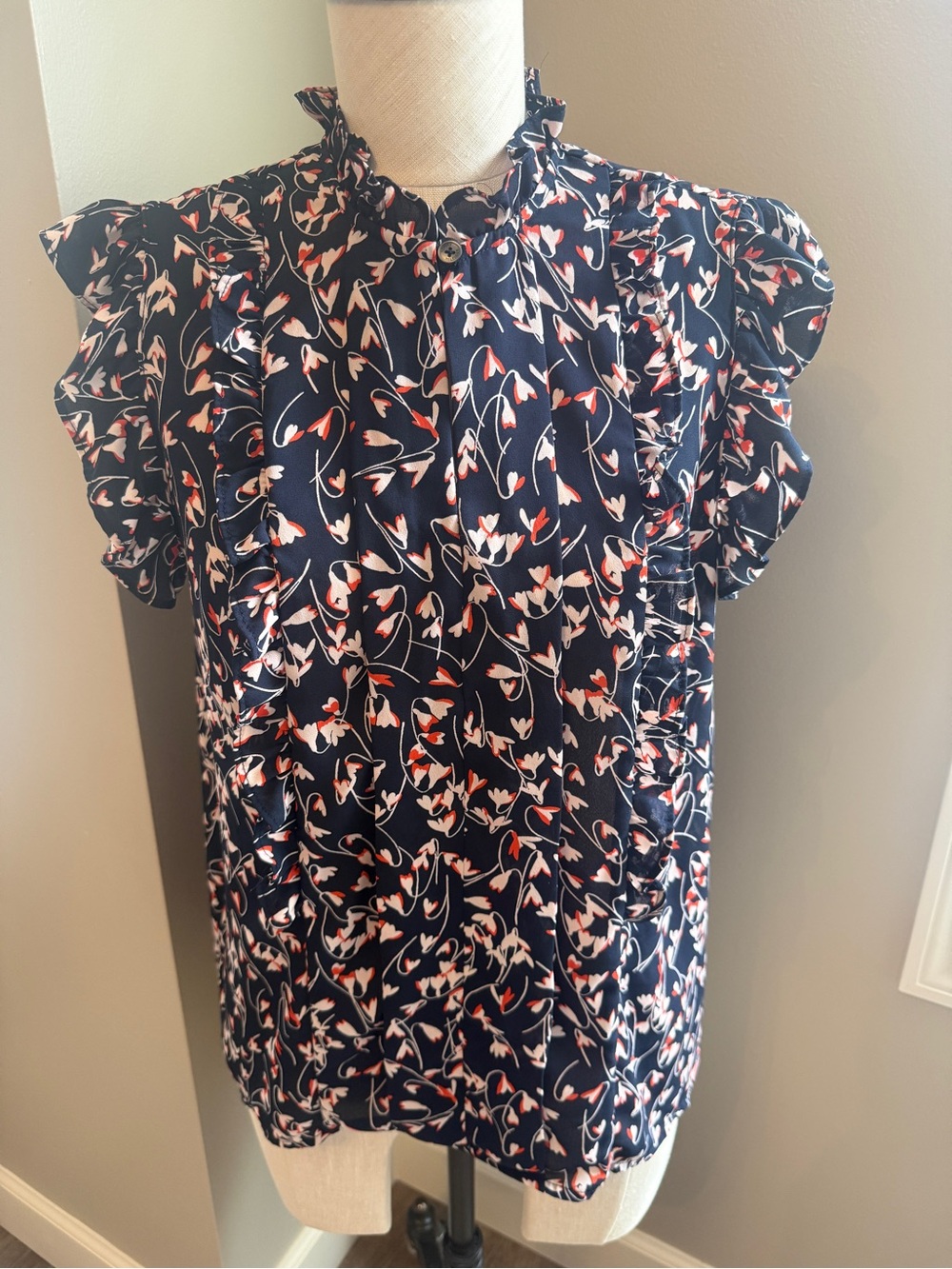 Tommy Hilfiger Navy Floral Ruffle Neck Cap Sleeve Blouse